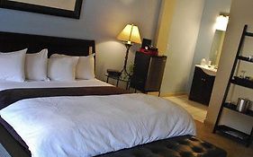 The Jet Hotel Denver Room photo